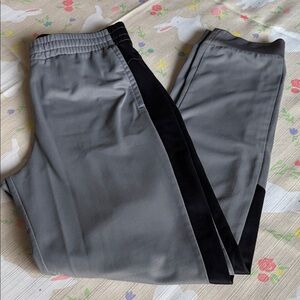 Boys Tek-Gear Gray Athletic Track Pants with Black Side Stripe Youth XL